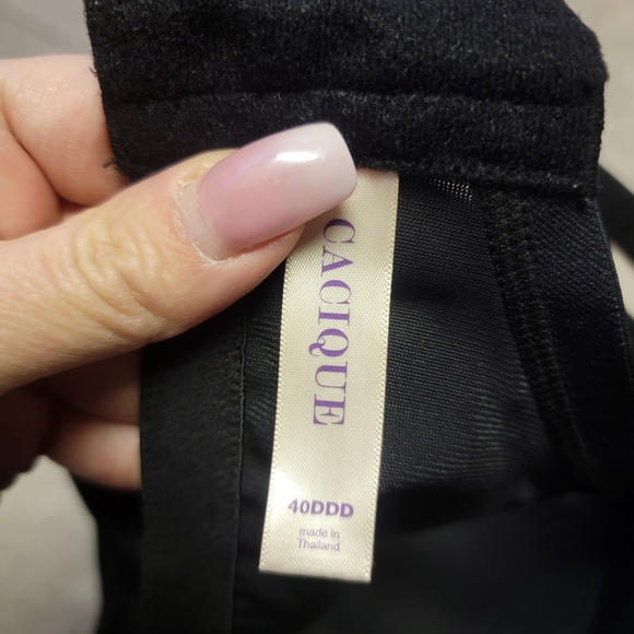 Cacique Black and White Bra Set with Leopard Trim - Picture 7 of 8